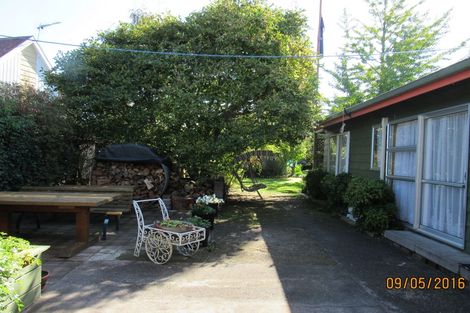 Photo of property in 32 Mahi Road, Te Kauwhata, 3710