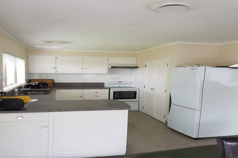Photo of property in 2/46 Willis Road, Papakura, 2110