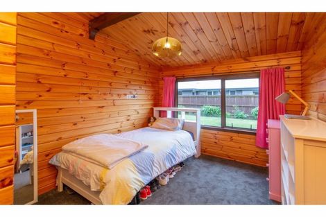 Photo of property in 40 Shenley Drive, Belfast, Christchurch, 8051