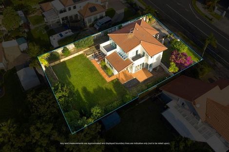 Photo of property in 68 Marina View Drive, West Harbour, Auckland, 0618