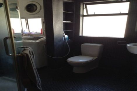 Photo of property in 10 Rapaki Place, Te Atatu Peninsula, Auckland, 0610