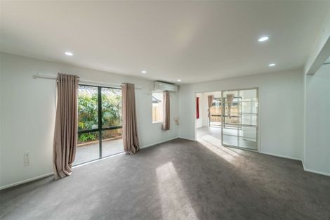 Photo of property in 18 Kotare Street, Fendalton, Christchurch, 8041