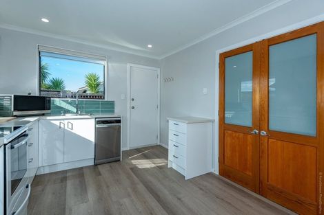 Photo of property in 1/63 Bridge Street, New Brighton, Christchurch, 8062