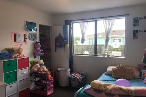 Photo of property in 21 Taka Street, Takanini, 2112