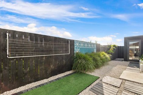 Photo of property in 13/15 Onukutara Place, Huntington, Hamilton, 3281