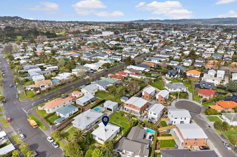 Photo of property in 48 Premier Avenue, Point Chevalier, Auckland, 1022