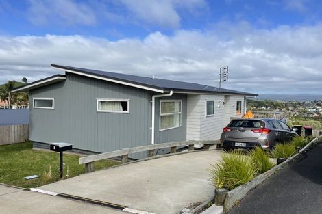 Photo of property in 1 Aurora Avenue, Welcome Bay, Tauranga, 3112