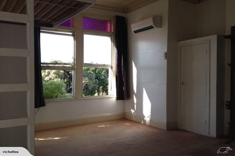 Photo of property in 18 Shoal Bay Road, Devonport, Auckland, 0624