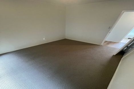 Photo of property in 9 Hamblyn Place, Ranui, Auckland, 0612