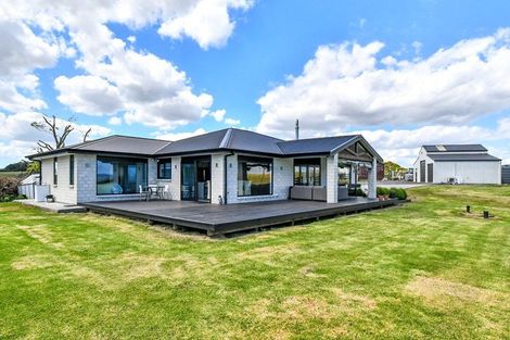 Photo of property in 277a Bald Hill Road, Waiuku, 2681