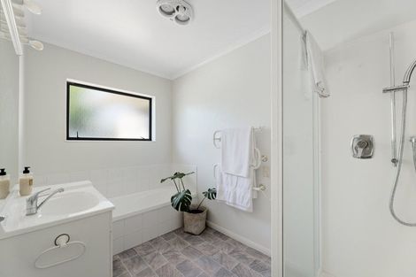 Photo of property in 7 Webb Place, Papamoa Beach, Papamoa, 3118