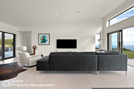 Photo of property in 49 Highgrove, Saint Clair, Dunedin, 9012