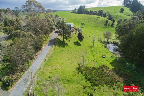 Photo of property in 307 Whananaki North Road, Opuawhanga, Hikurangi, 0181
