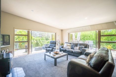 Photo of property in 67 Atawhai Road, Fitzherbert, Palmerston North, 4410