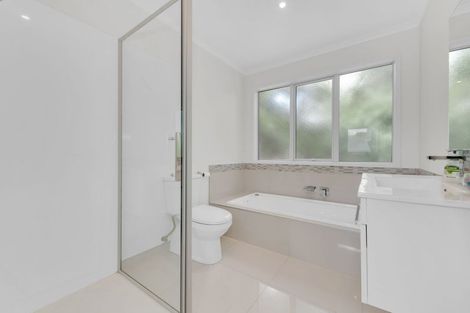 Photo of property in 12a Bacot Place, Howick, Auckland, 2014