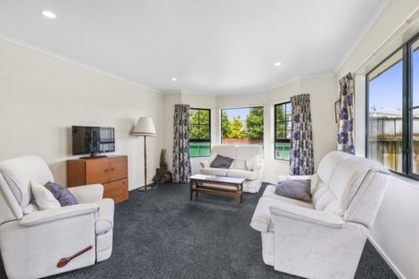 Photo of property in 2/32 Bauchop Road, Waterloo, Lower Hutt, 5011