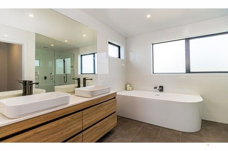 Photo of property in 6 Sea View Terrace, Seaview, Timaru, 7910