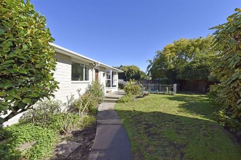Photo of property in 42 Toorak Avenue, Avonhead, Christchurch, 8042
