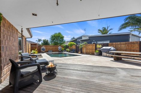 Photo of property in 30 Matene Place, Papamoa Beach, Papamoa, 3118