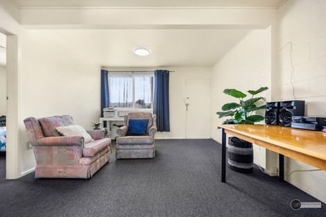 Photo of property in 9/19 Pirie Crescent, Moera, Lower Hutt, 5010