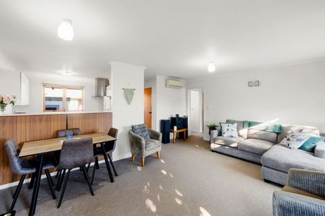 Photo of property in 69b Williams Street, Cambridge, 3434