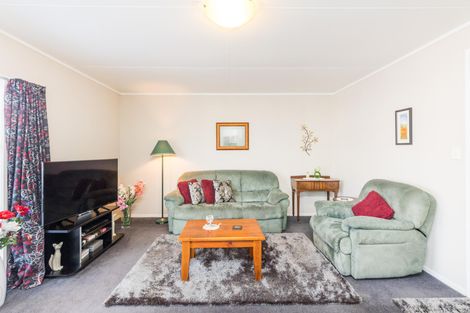 Photo of property in 46 Abraham Crescent, Milson, Palmerston North, 4414
