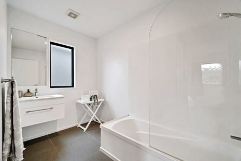 Photo of property in 19 League Lane, Phillipstown, Christchurch, 8011