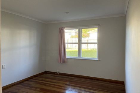 Photo of property in 9 Battersby Avenue, Mount Roskill, Auckland, 1041