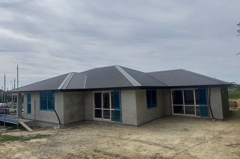 Photo of property in 8 Winston Place, Oceanview, Timaru, 7910