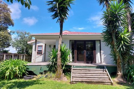Photo of property in 29 Paynters Avenue, Strandon, New Plymouth, 4312