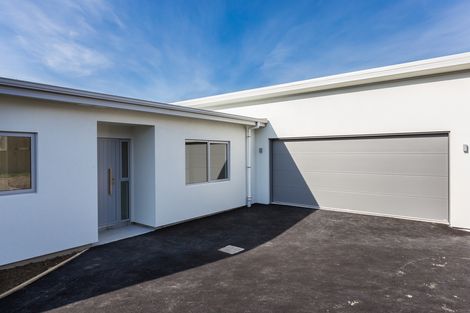 Photo of property in 4 Glendermid Close, Sawyers Bay, Port Chalmers, 9023