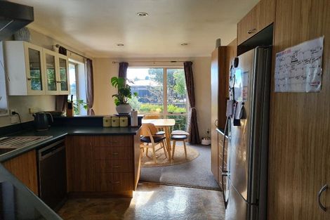 Photo of property in 6 Dinton Street, Russley, Christchurch, 8042