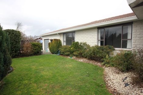 Photo of property in 12 Dalrye Place, Ilam, Christchurch, 8041