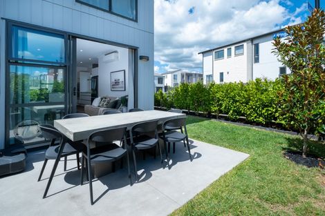 Photo of property in 17 Waenganui Road, Hobsonville, Auckland, 0616