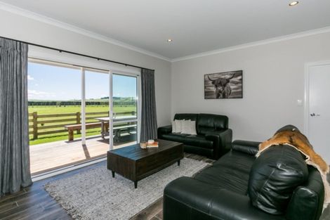 Photo of property in 203 Kereru Road, Maraekakaho, 4171