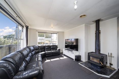 Photo of property in 6 Maui Place, Spotswood, New Plymouth, 4310