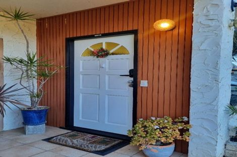 Photo of property in 75 Rosario Crescent, Red Beach, 0932