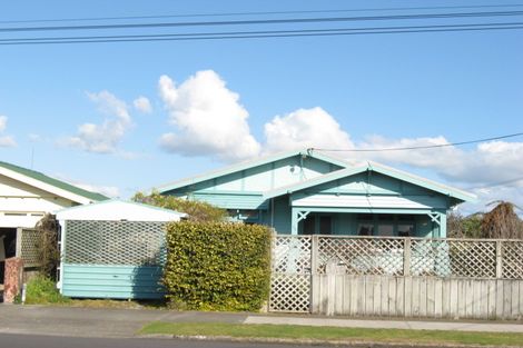 Photo of property in 12 Barriball Street, Fitzroy, New Plymouth, 4312