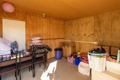 Photo of property in 914 Grove Road, Mayfair, Hastings, 4122