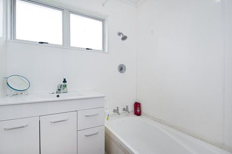 Photo of property in 2a De Havilland Place, Onerahi, Whangarei, 0110