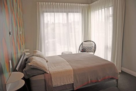 Photo of property in 52 Sandpiper Avenue, Point Wells, 0986