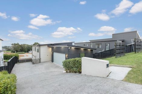 Photo of property in 55 Anselmi Ridge Road, Pukekohe, 2120
