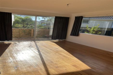 Photo of property in 36 Reelick Avenue, Pakuranga Heights, Auckland, 2010