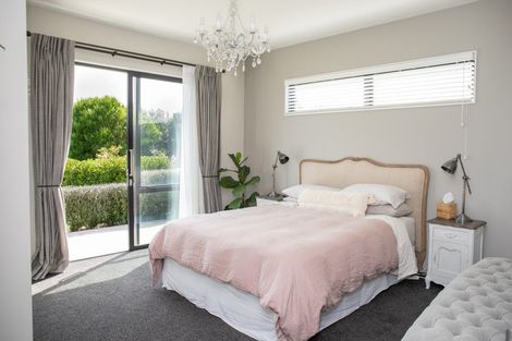 Photo of property in 5-7 Ferry Road, Martinborough, 5711