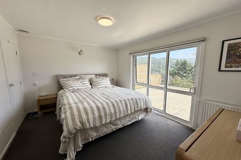 Photo of property in 24a Parklands Drive, Karori, Wellington, 6012