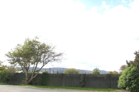 Photo of property in 1/6 Granville Street, Silverstream, Upper Hutt, 5019