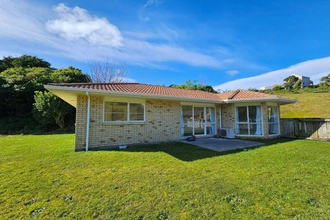 Photo of property in 261 Maungaraki Road, Maungaraki, Lower Hutt, 5010