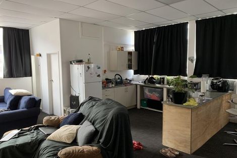 Photo of property in 11a Springs Road, Parakai, 0830