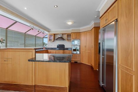 Photo of property in 201 Ngatai Road, Otumoetai, Tauranga, 3110