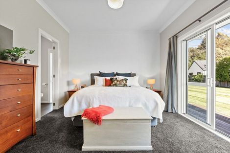 Photo of property in 81c Reading Street, Greytown, 5712